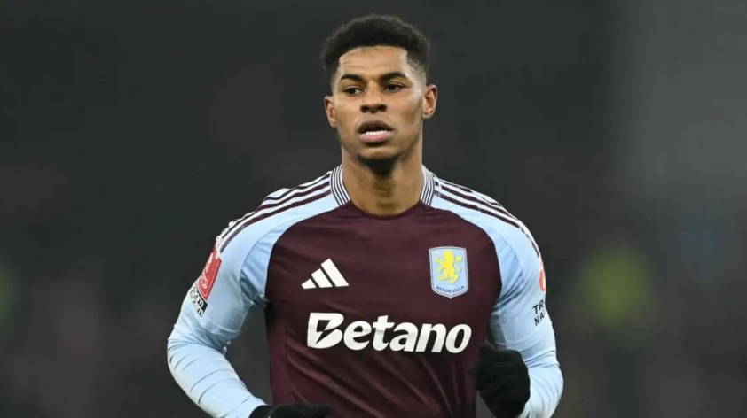 Rashford bùng nổ tại Aston Villa, CĐV MU tức tối: 'Thằng khốn nạn!'