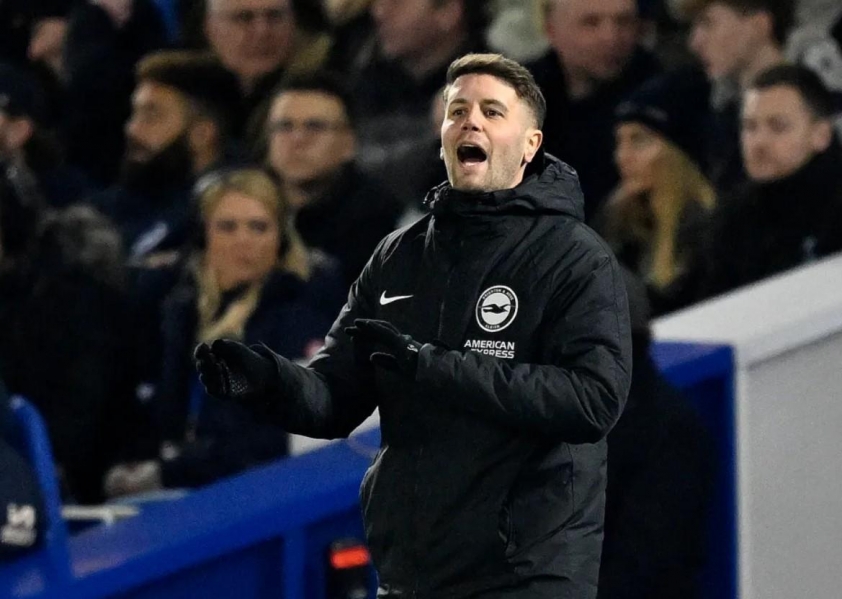 Chelsea bị Brighton loại khỏi FA Cup vì... một chiếc bật lửa